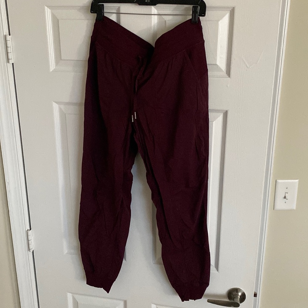 Lululemon Dance Studio Jogger, Maroon